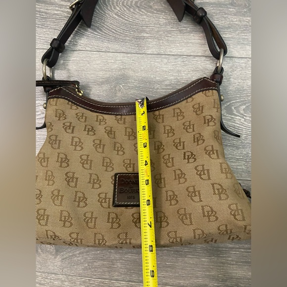 Dooney Bourke logo Tan & Brown Shoulder Purse with Brown Leather Trims Handbag - Picture 14 of 16